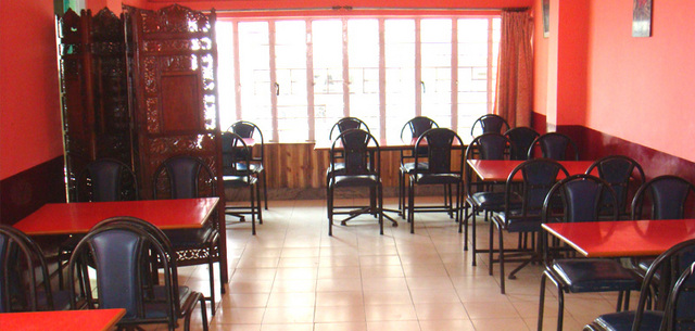The Parklane Hotel Darjeeling Restaurant